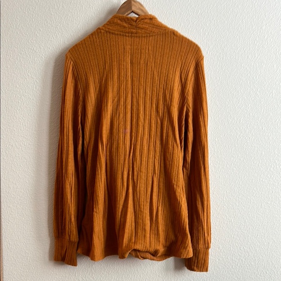 Rust Orange Ribbed Cardigan - Picture 2 of 5